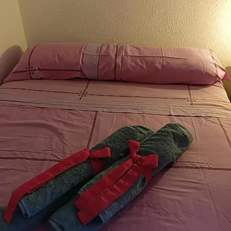 Piso Particular En Quarto em Acomodações Particulares Castilleja de la Cuesta