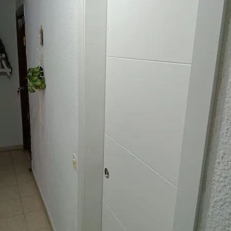 Quarto em Acomodações Particulares Piso Particular En Castilleja de la Cuesta